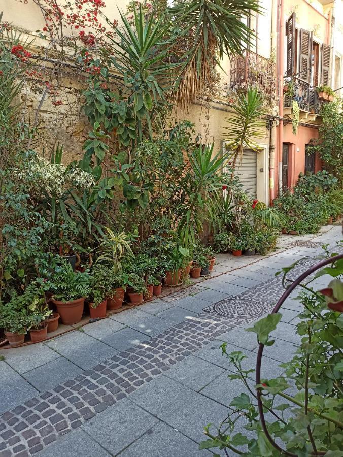 La Casetta Nel Centro Cagliari Exterior photo